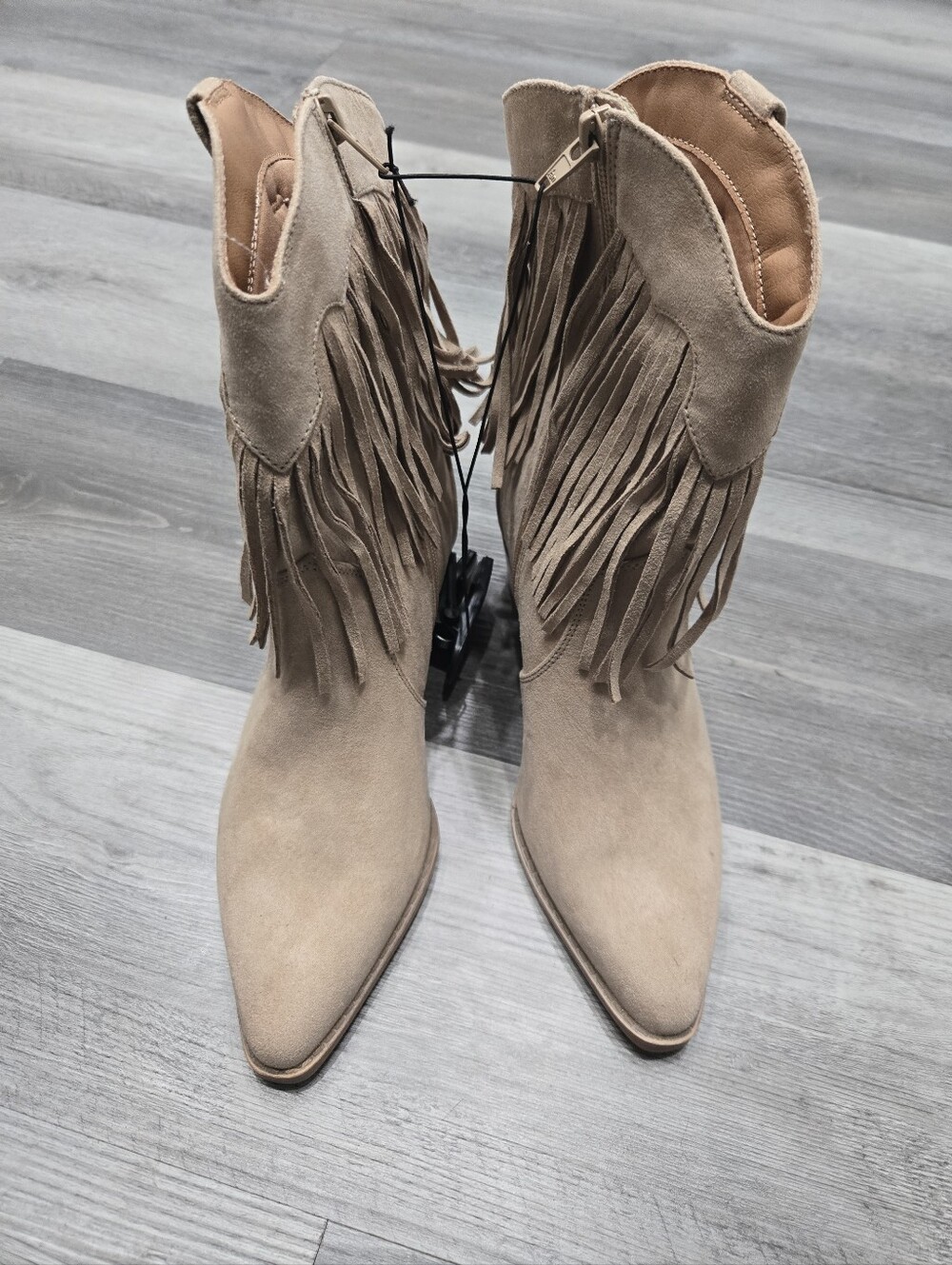 Time and Tru faux suede western booties - Picture 5 of 7